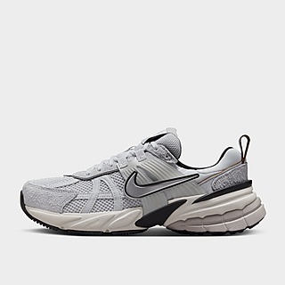 ladies nike trainers