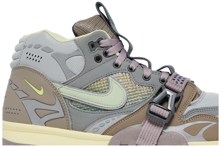 nike trainer 1