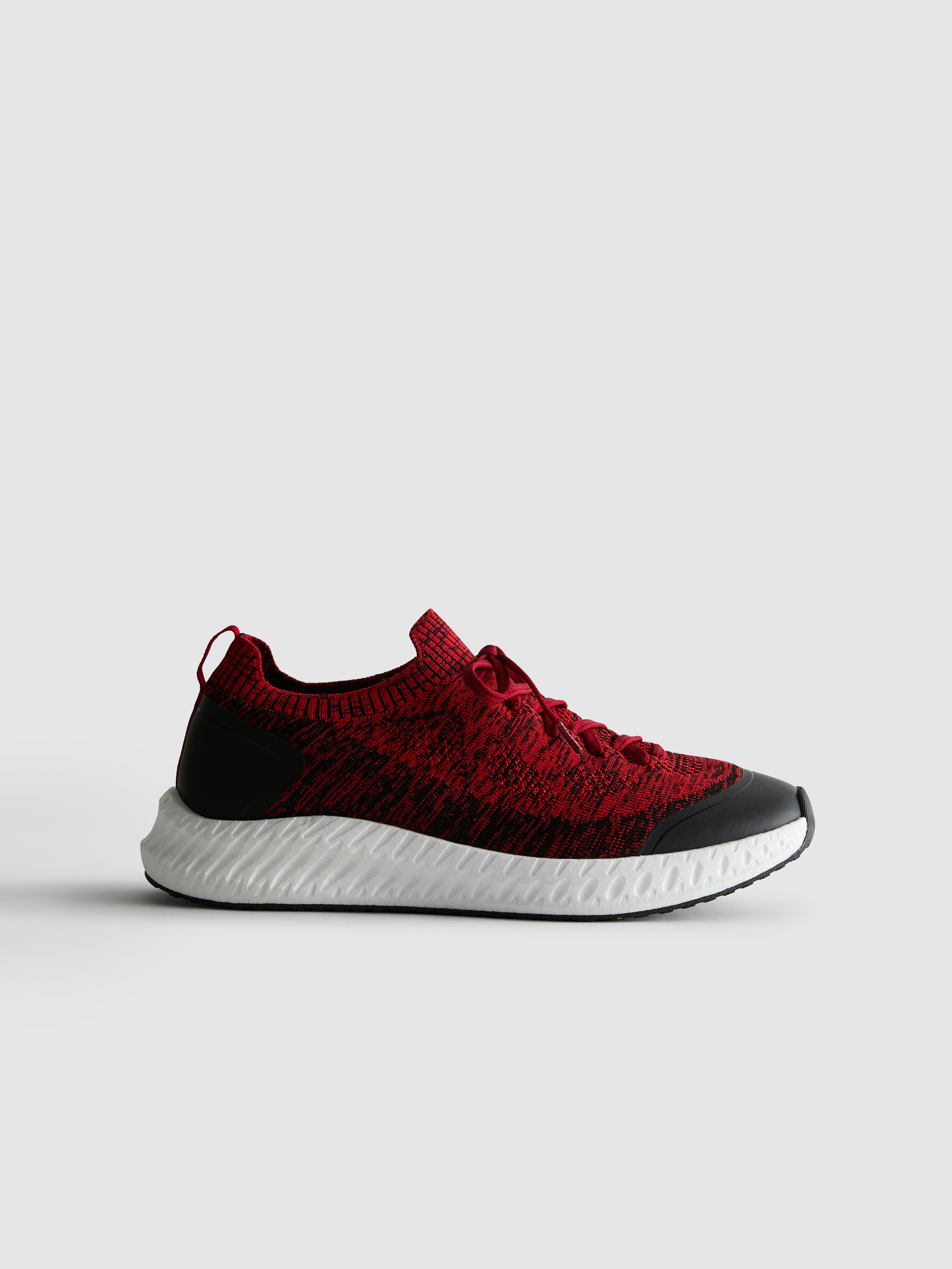 sock trainers